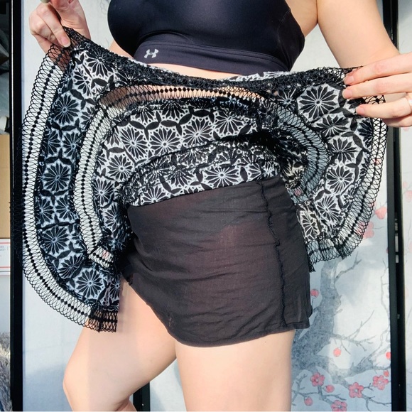 Anthro BARDOT Skirt Boho Flare Ruffle Floral 3D Lace Tiered Eyelet Embroidery - Picture 14 of 16